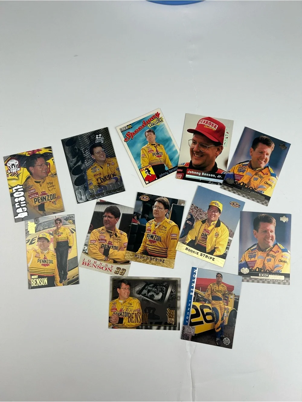 Racing Champions Johnny Benson 26 Betty Crocker 1:24 Diecast LE 195/1700 w/Cards